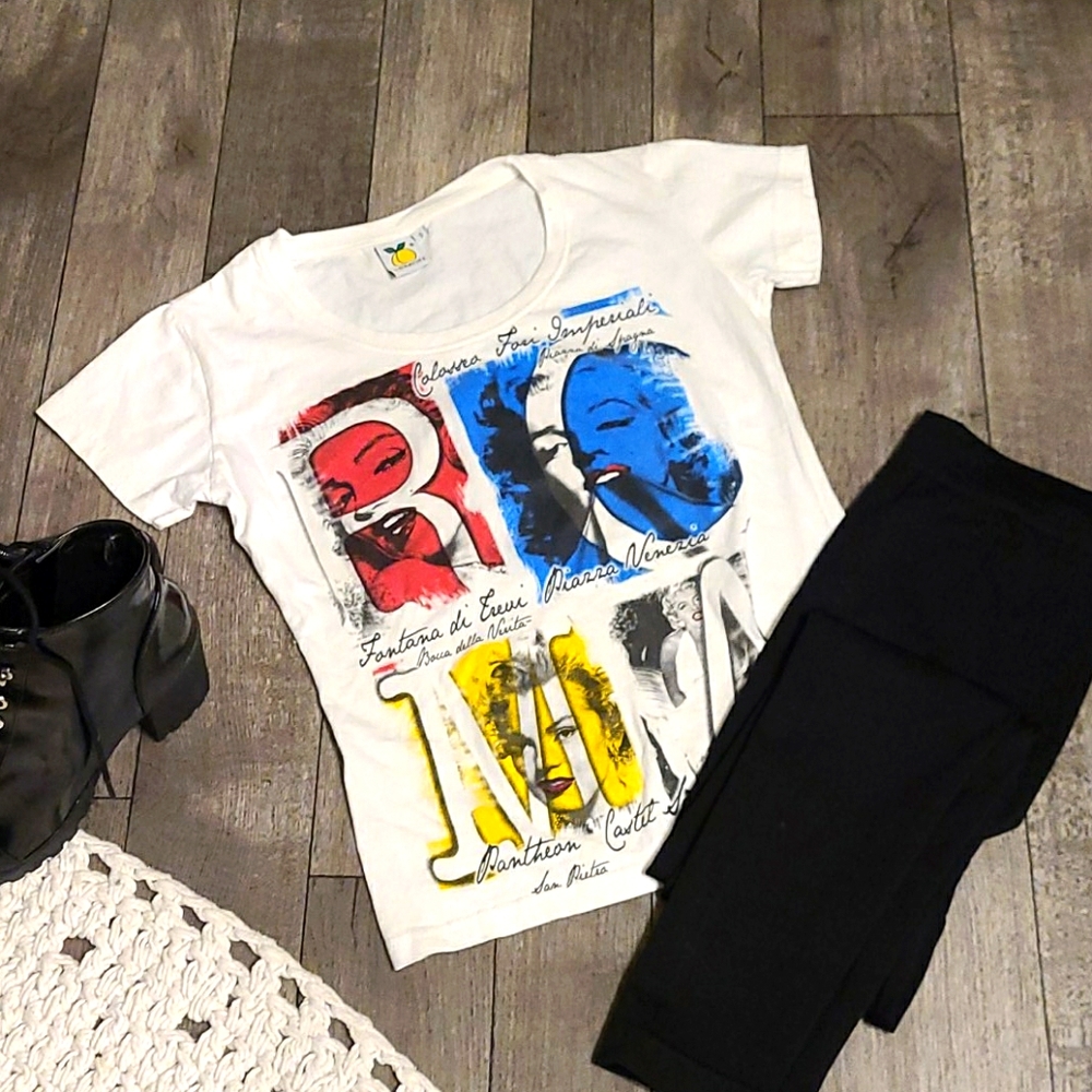 MARILYN MONROE TEE SIZE SMALL